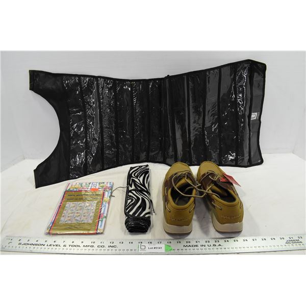 Size 13 Mens Shoes, Hanging Accessories