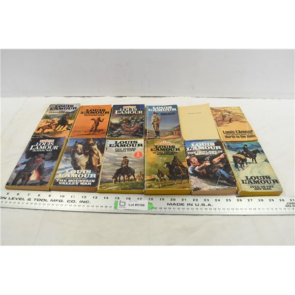 (12) Louis L’Amour Western Books