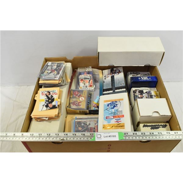 Box of Assorted Vintage Hockey Cards