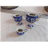 Image 2 : Blue Willow Children’s Tea Set (Japan) + Vintage Biscuit Tin (Huntley & Palmers)