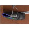 Image 5 : 6’ Cross Country Ski’s, Poles & Boots - boots size 9?