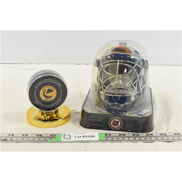 Blades 2020-2021 Puck & NHL Goalie Helmet Model