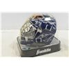 Image 3 : Blades 2020-2021 Puck & NHL Goalie Helmet Model