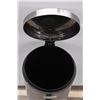 Image 2 : *Stainless Steel Garbage Can w/ Foot Open