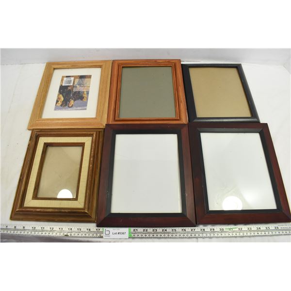 Assorted Picture Frames