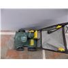 Image 3 : Yardworks electric vacuum (working)
