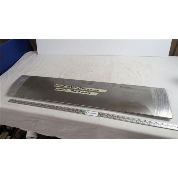 1973-87 chev GMC truck front door outer bottom