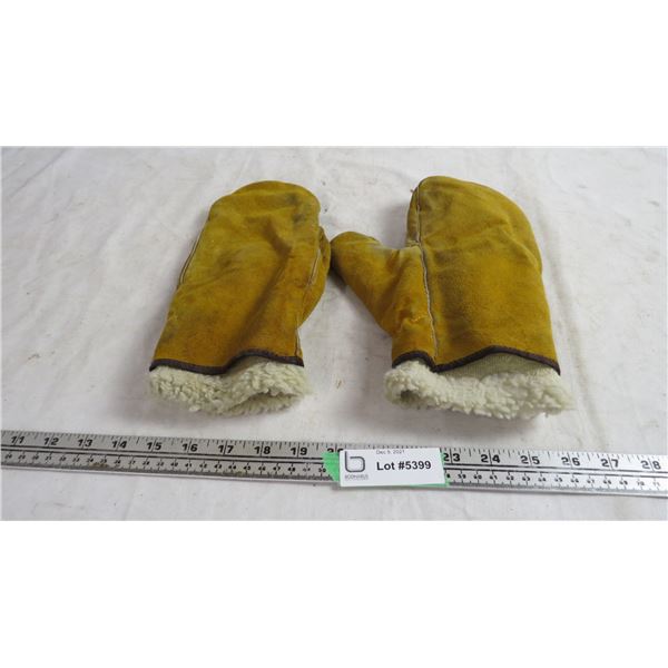 lined work gloves (hide) adult size