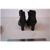 Image 7 : Women’s shoes size 8 1/2, 9
