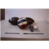Image 1 : 2 Footballs,Volley Ball,Pump