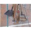 Image 2 : shovels, ice breaker, rake