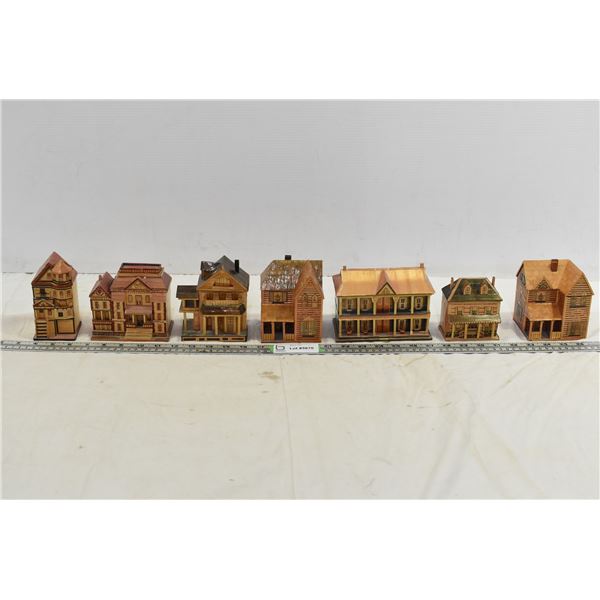 Small Wooden Decorative Houses