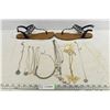 Image 1 : Necklaces & Women’s 8 1/2 Sandals