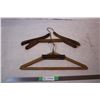Image 1 : 2 Wood Vintage Hangers