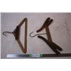 Image 5 : 2 Wood Vintage Hangers