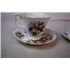 Image 4 : Tea Cups and saucers