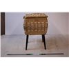 Image 1 : Standing sewing basket