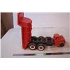 Image 3 : Toy Red truck
