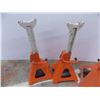 Image 4 : *(4) 6-ton jack stands