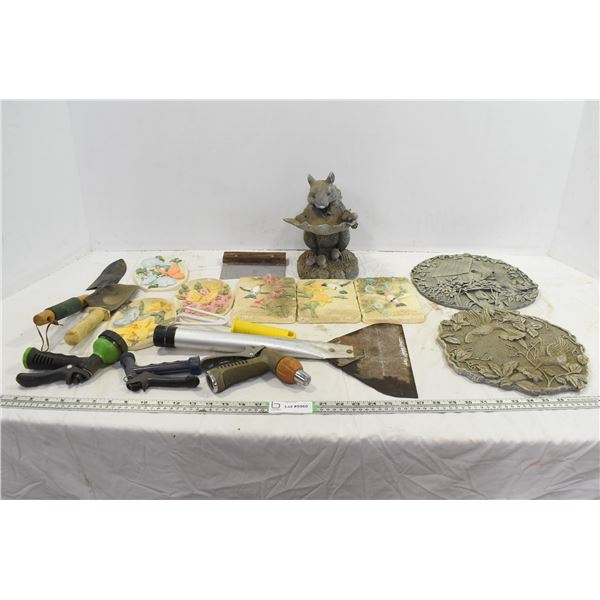 Outdoor lawn ornaments, stones, misc