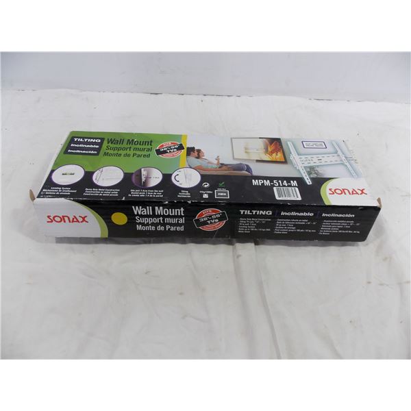 TV wall mount - appears new in box