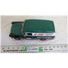 Image 2 : Matchbox 1:18 Scale - 1957 GMC Parcel Van 2000 mattel - texaco fire chief design