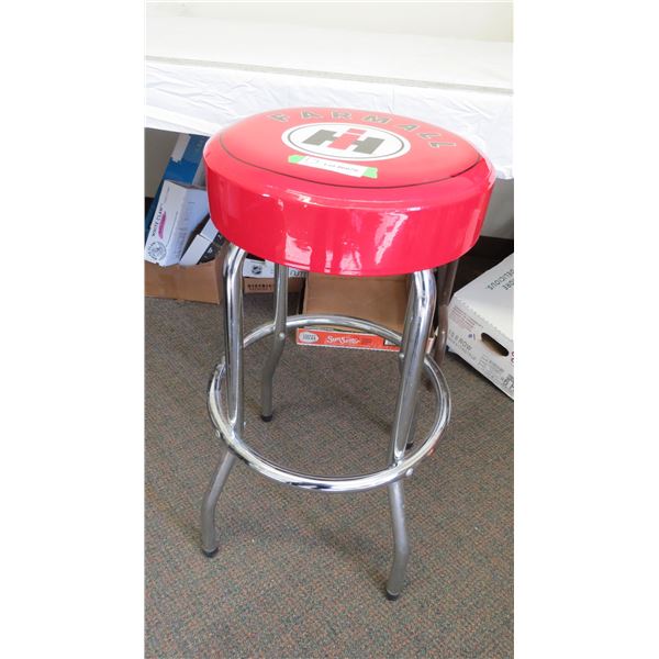 IH Farmall stool