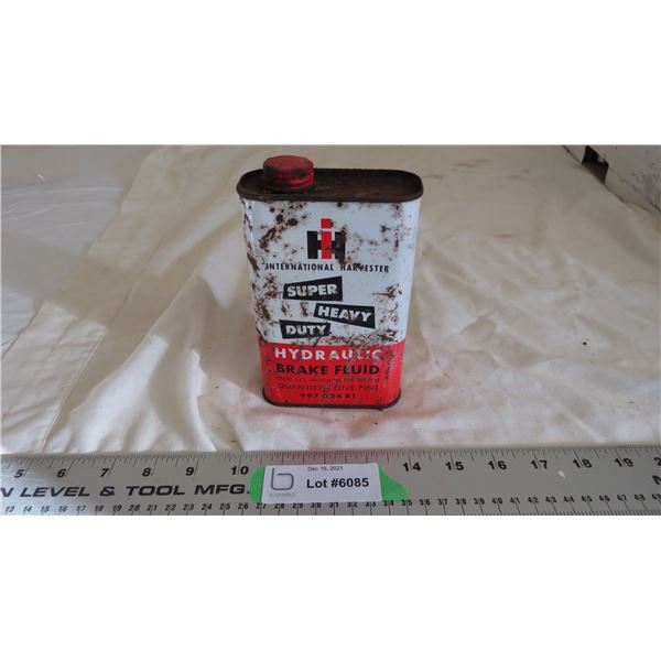 IH Super Heavy Duty Hydraulic Brake Fluid - one pint tin