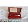 Image 2 : Barbershop old fashioned luxury razor in wooden case