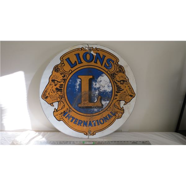 Lions international tin sign - 30  diameter