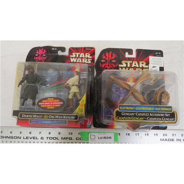 (2) Star wars episode 1 figures (NIB)