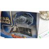 Image 2 : (2) Star wars figures (1 new in box)