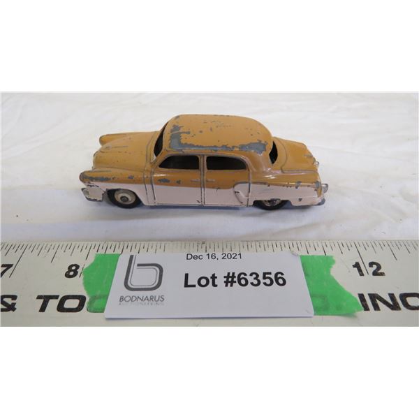 Dinky Toys Studebaker - 4" long