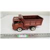 Image 3 : Structo Dump Truck (good condition) - 12" long