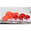 Image 1 : Orange, red dishware