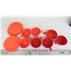 Image 2 : Orange, red dishware