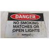 Image 2 : Danger No smoking aluminum sign - 12x18