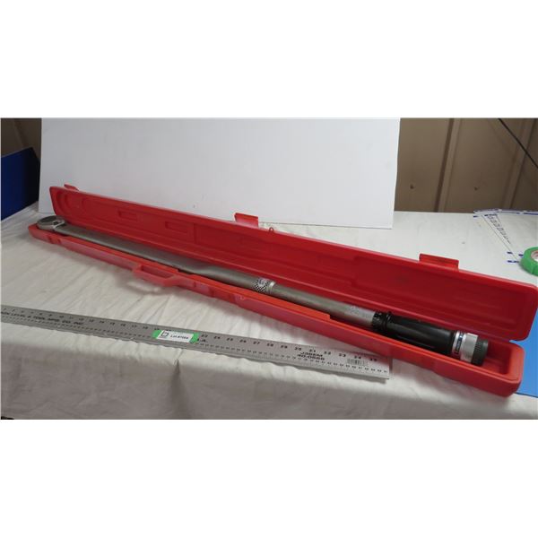 3/4" 700ft lb torque wrench with case Nieko Pro