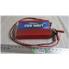 Image 1 : Vector 700W DC to AC power inverter