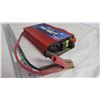 Image 3 : Vector 700W DC to AC power inverter