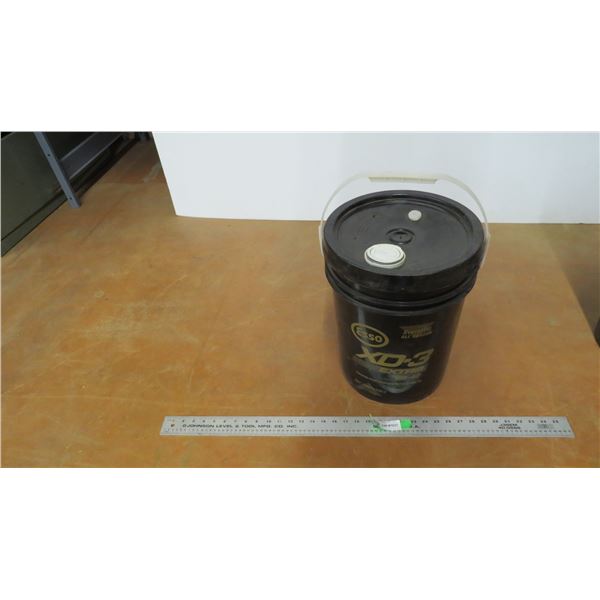 *(full) 20 litre esso XD3 premium heavy duty synthetic engine oil - 0W40
