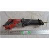 Image 4 : Milwaukee sawzall (no battery)