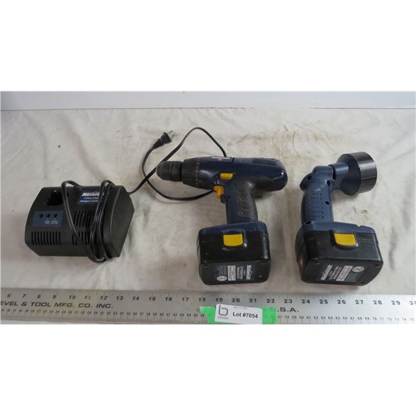 Mastcraft cordless drill 12v with batteryt, light with battery + charger