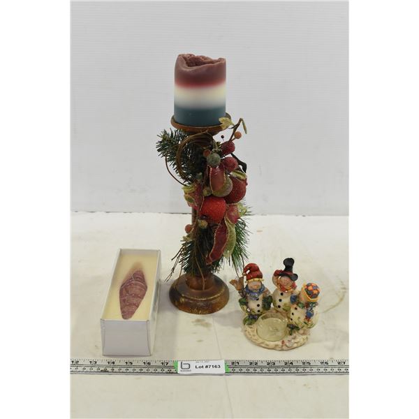 Decorative Candles & Ornament