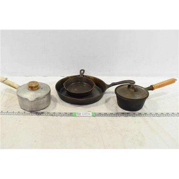 Cast Iron Pans & Pots