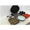 Image 2 : Assorted Camping/Baking Cookware