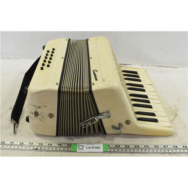 Camerano? Accordion – Tested & Working