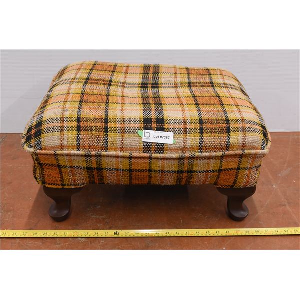 *Small Vintage Footrest