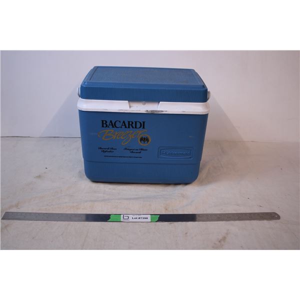 Rubbermaid Cooler