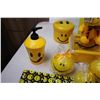 Image 6 : Smiley Face items